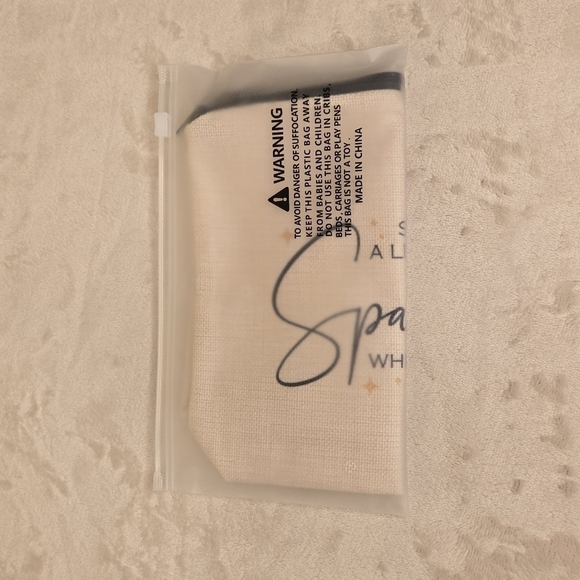 She Leaves a Little Sprakle Wherever She Goes Make-Up Bag Pouch - Picture 7 of 8